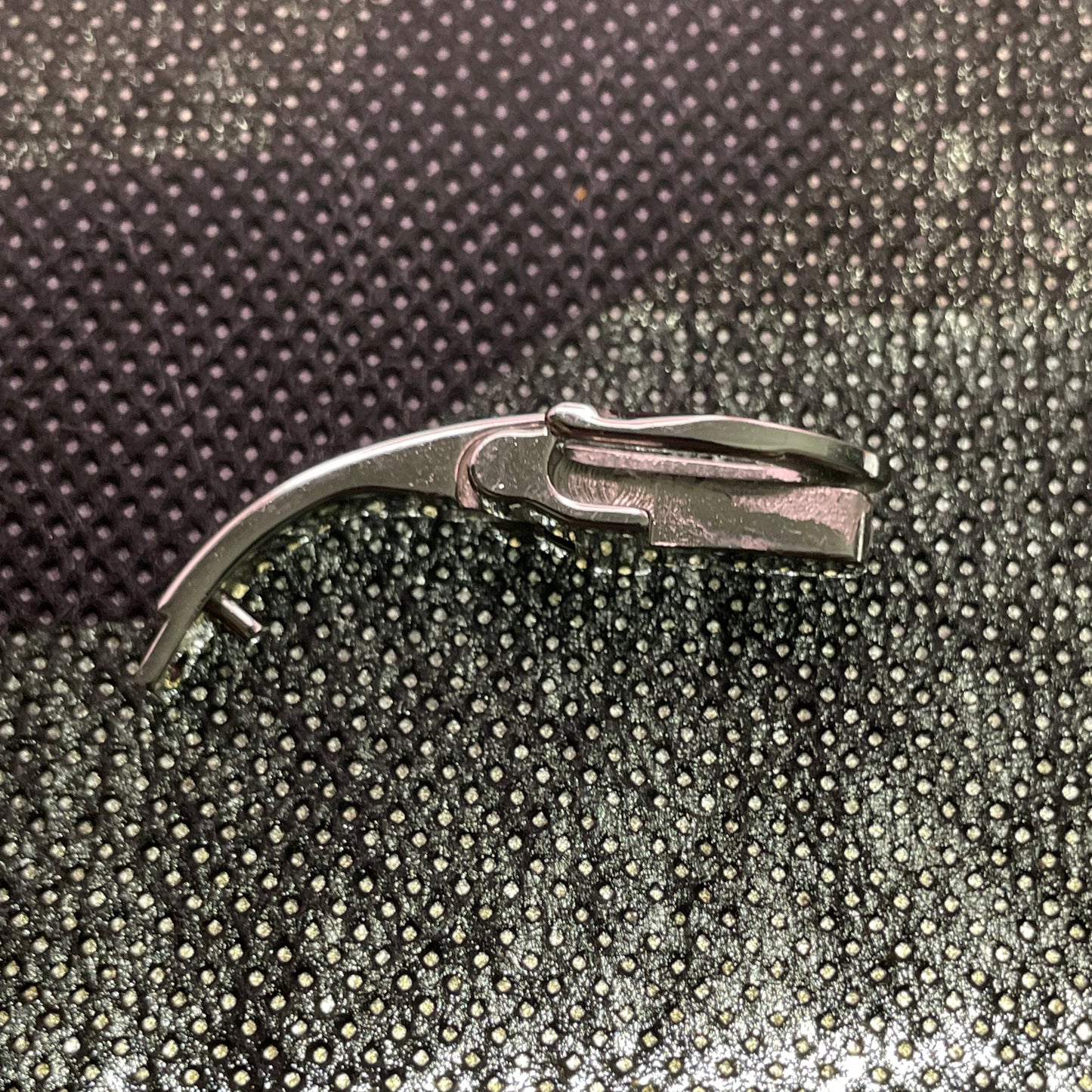C Decor Right Replacement Hinge - Polished Silver (Single Unit) - Authentic Specifications