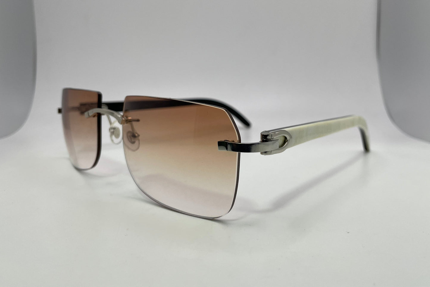 C Decor - Silver White Buffs w/ Brown Faded Lenses